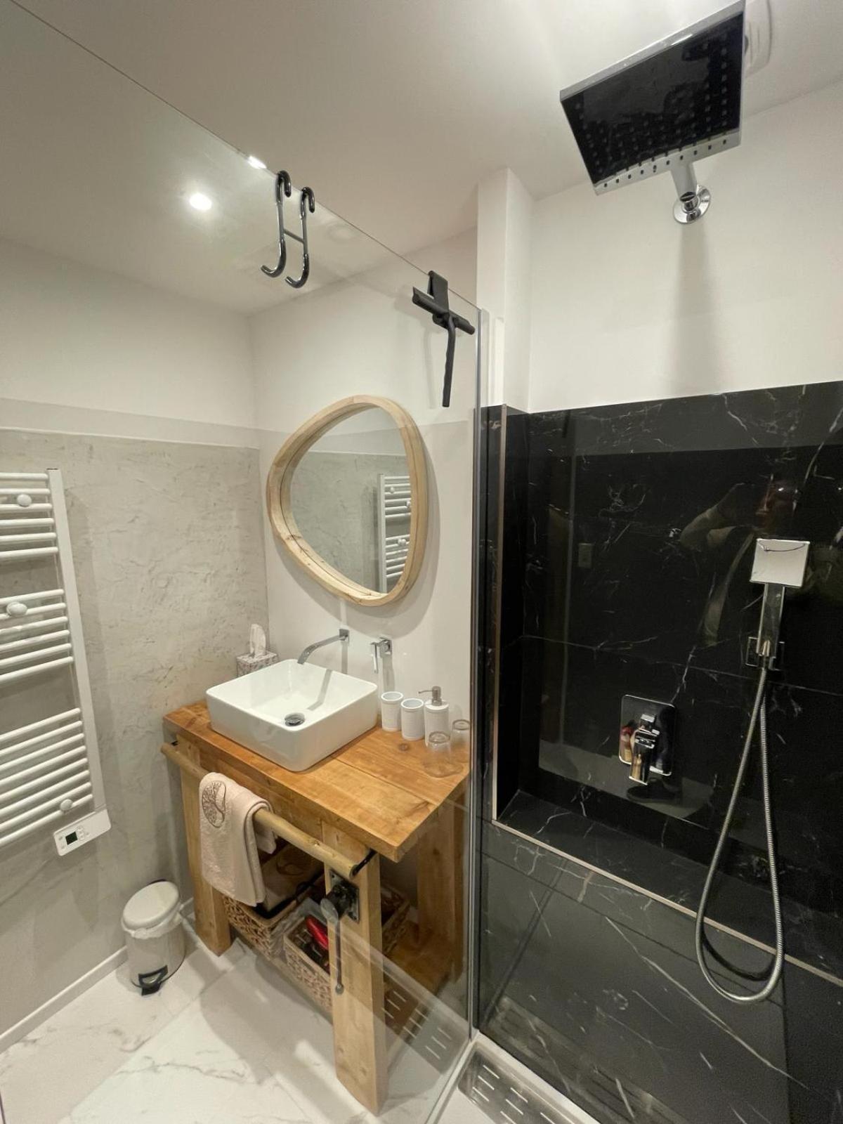Maison Cosy, 2 Chambres, Adossee Aux Remparts Эг-Морт Экстерьер фото